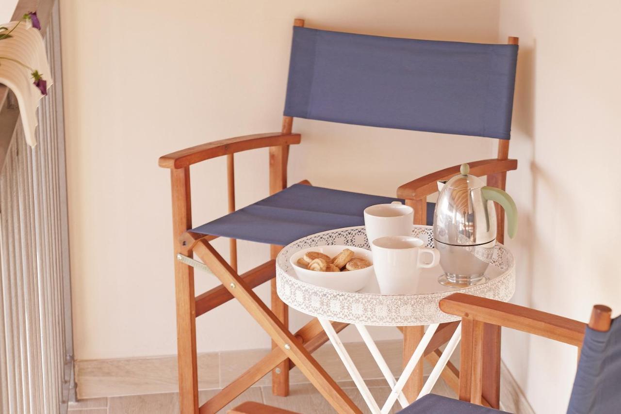 Apartments Villa Bougainville San Felice del Benaco Ngoại thất bức ảnh